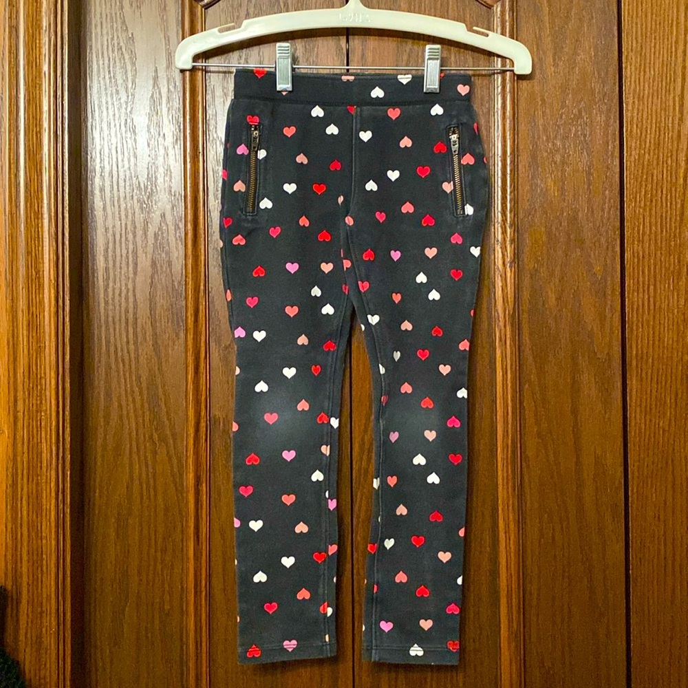♥️ Valentines Day Special ♥️ Girls size 6 heart print leggings